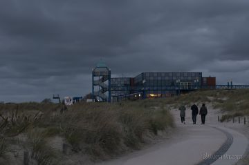 Der erste Tag neigt sich